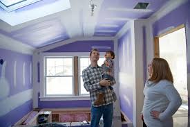 purple-ceiling-couple-buying-house